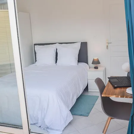 Savanna Centre By Myfrenchpat & Parking Apartment